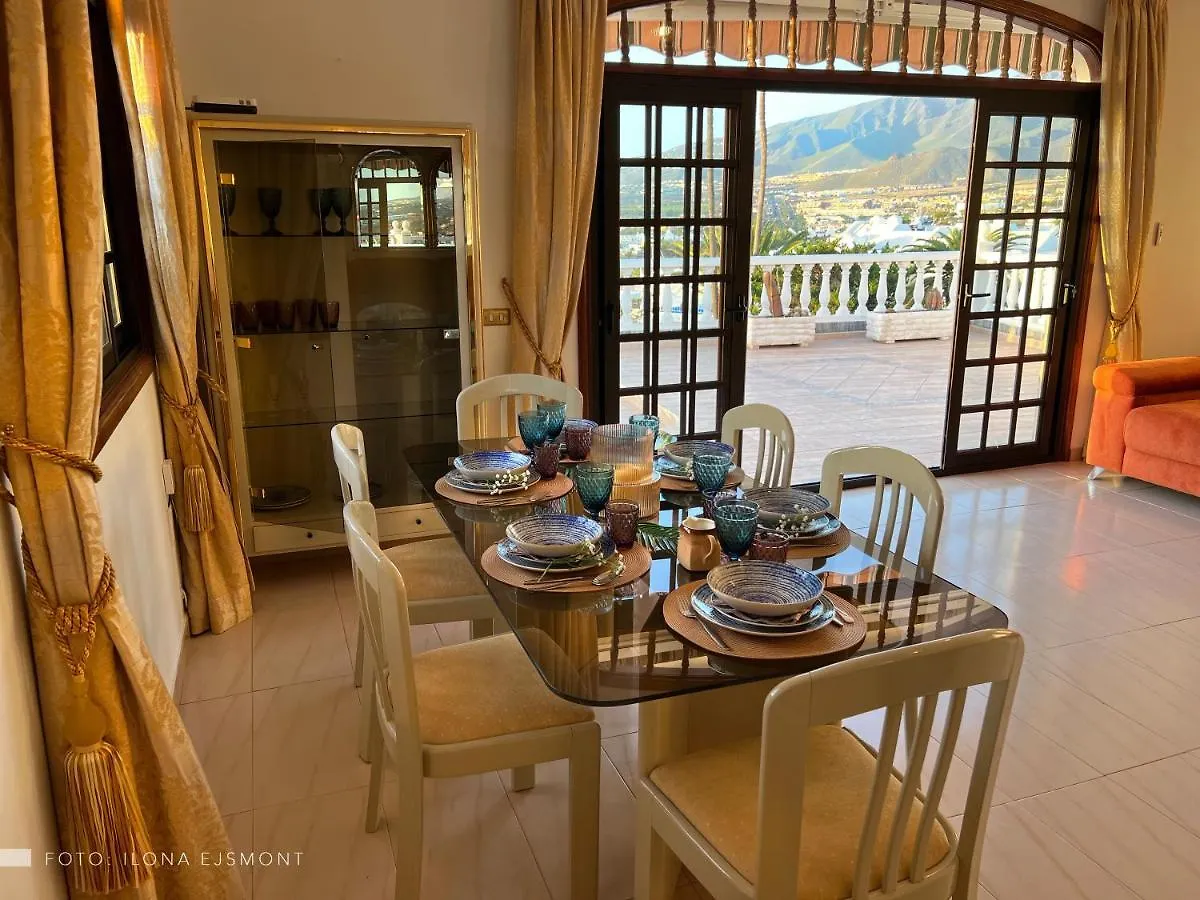 Villa Sally 阿德耶
