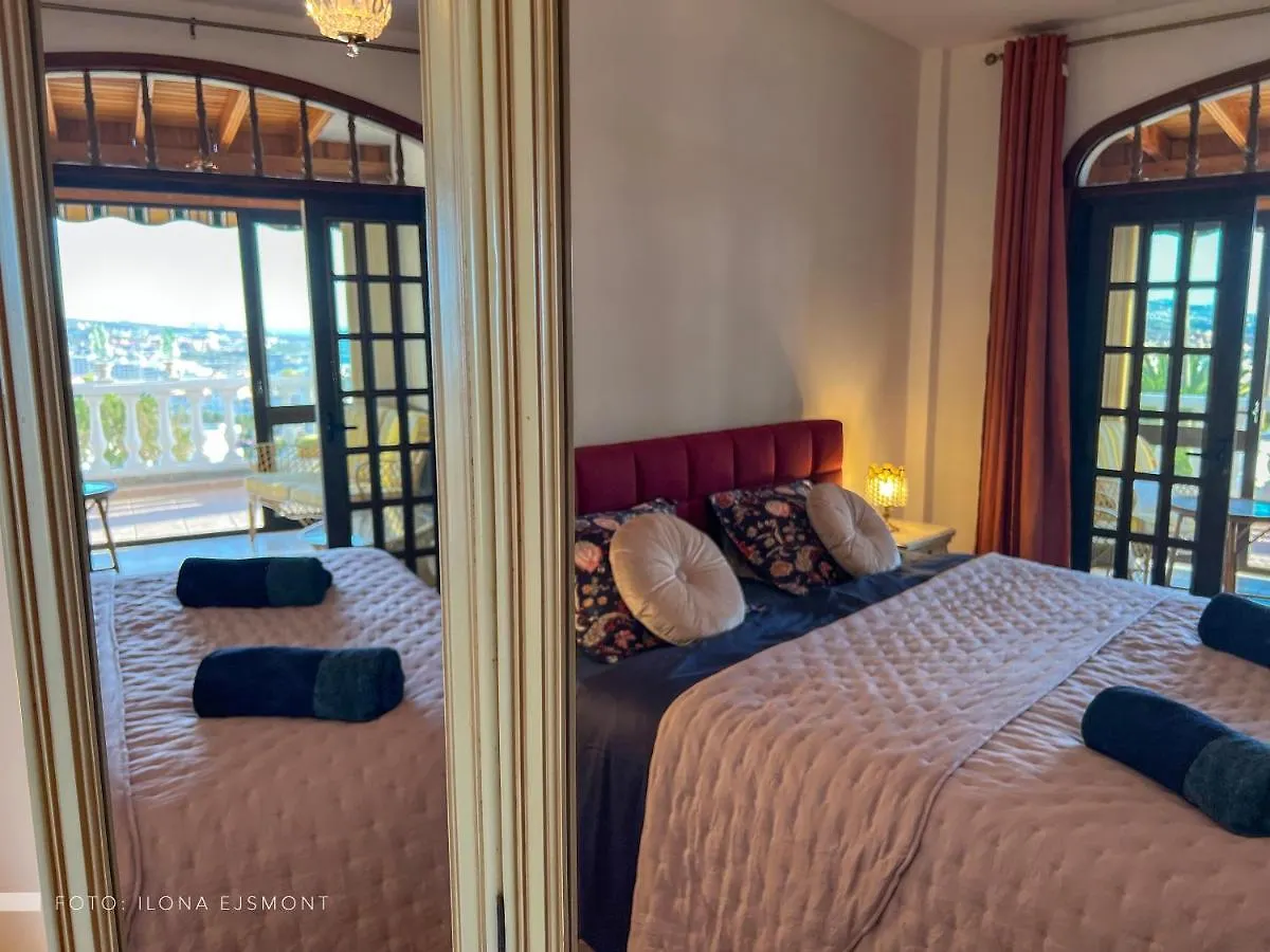 Villa Sally 阿德耶