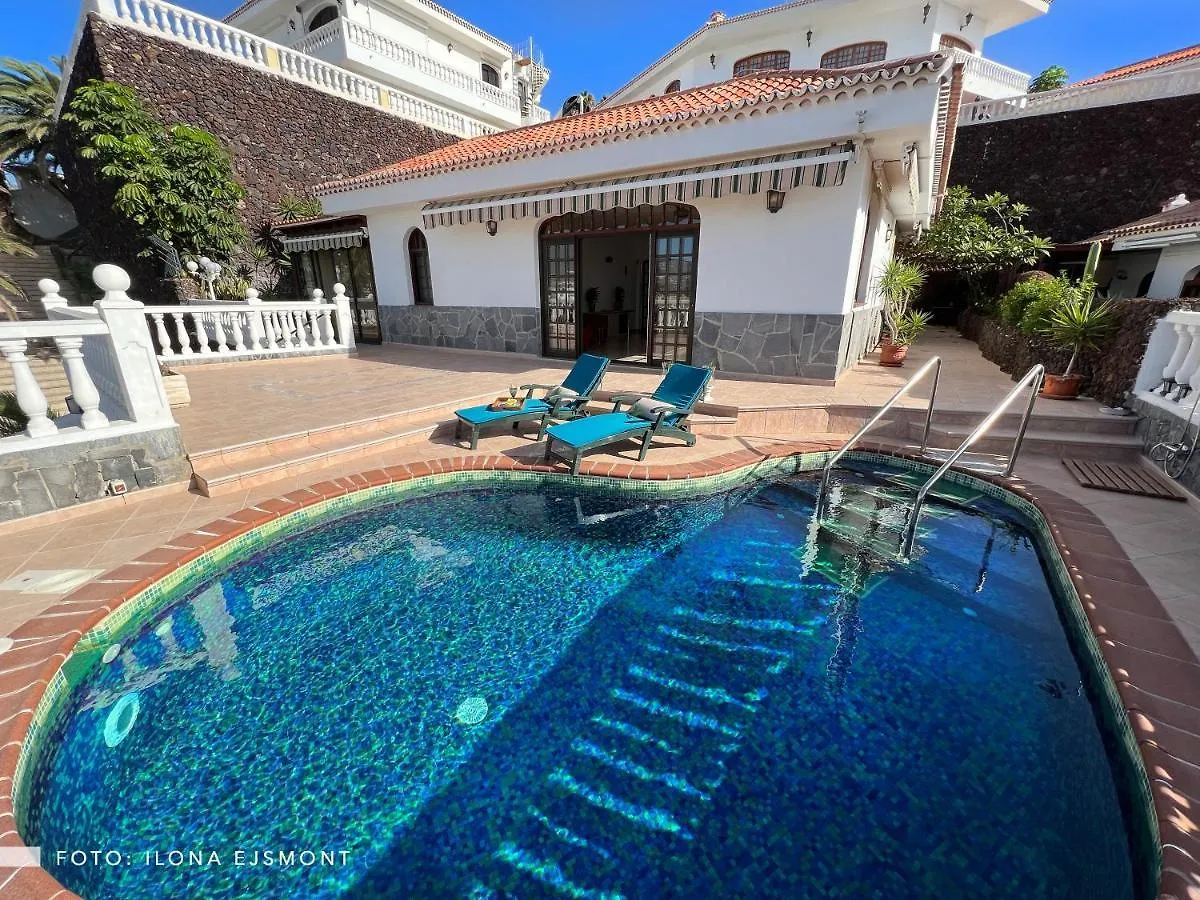 Villa Sally 阿德耶